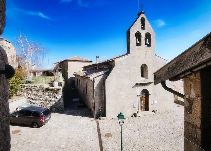 Grande Maison En Ardeche 度假居 Chalencon
